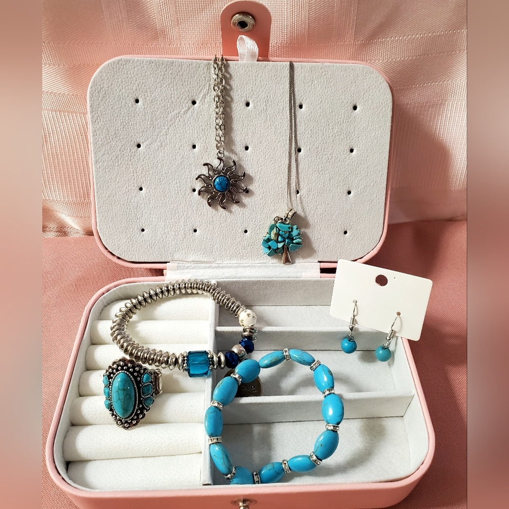 Turquoise Jewelry Set with Silver Accents